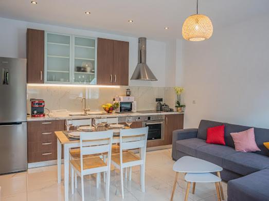 Rhodes City Doris Home מראה חיצוני תמונה
